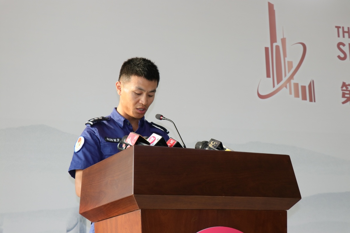 新晋射手王应战，双方展开激烈角逐！