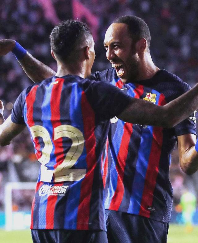 巴萨年轻新星破门，助球队取得胜利