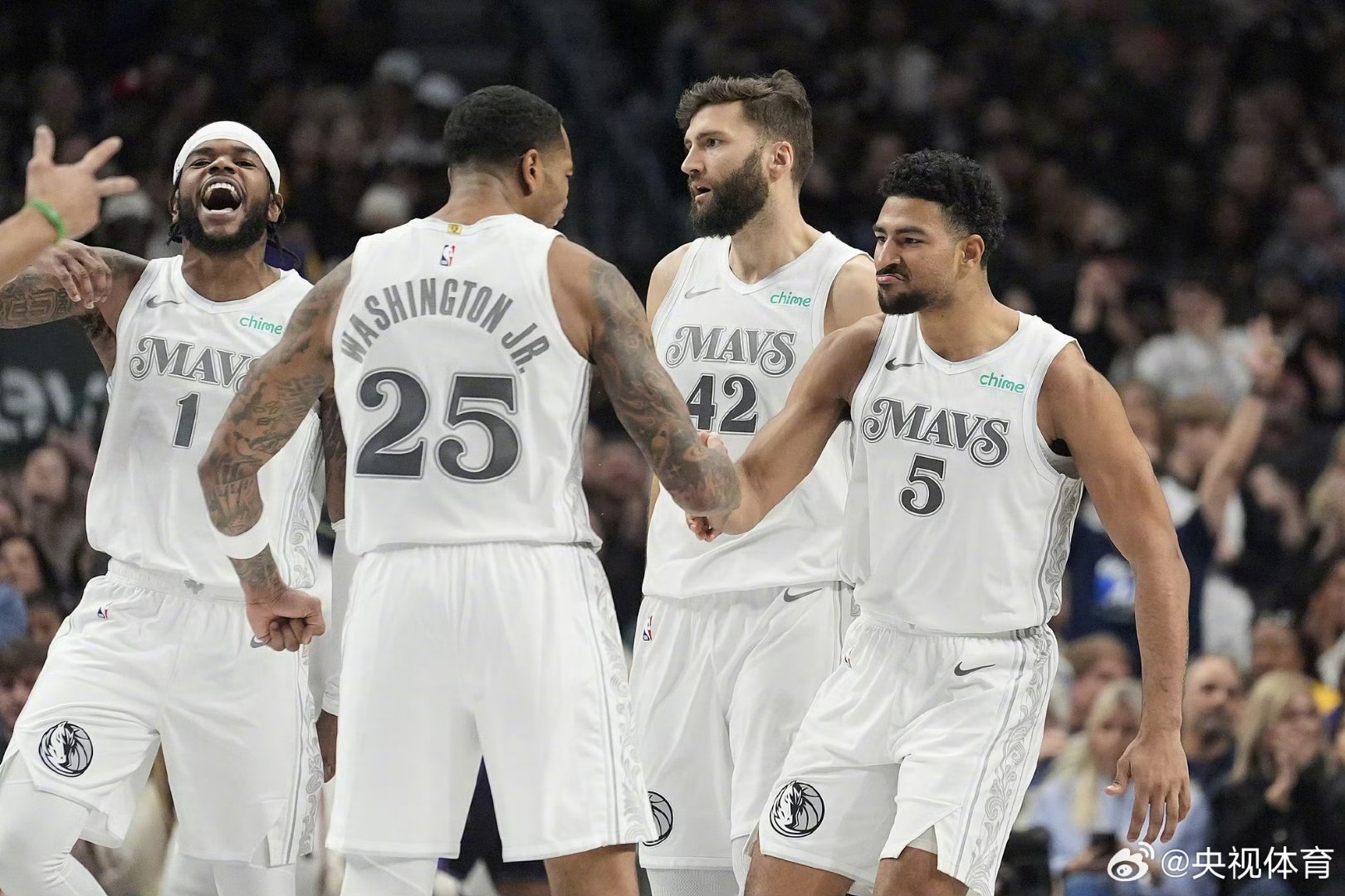 独行侠队逆袭成功,晋级总决赛的简单介绍 独行侠队逆袭成功,晋级总决赛的简单介绍