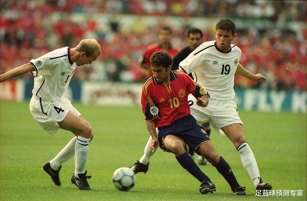 半岛体育网址-捷克队逆转击败斯洛伐克，成功晋级欧预赛强的简单介绍