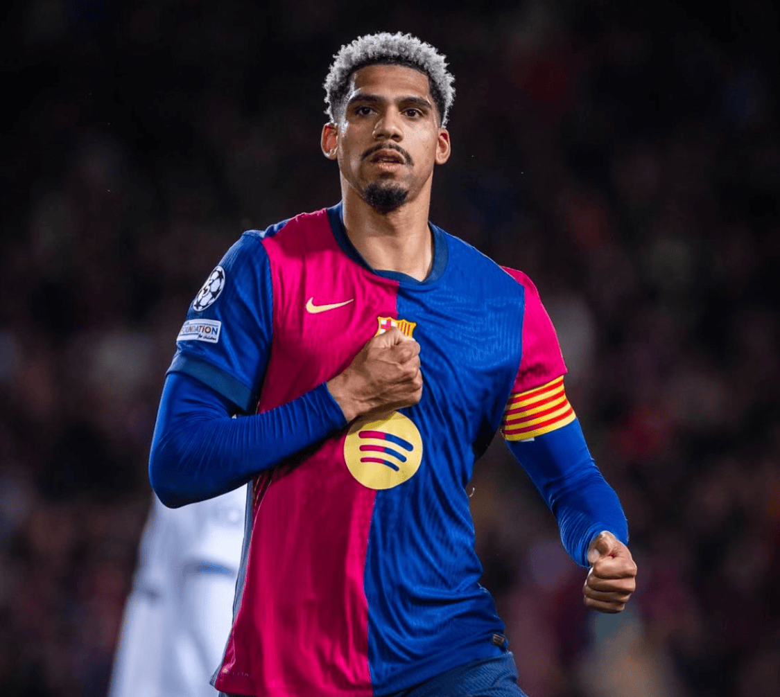 半岛体育官网入口-西甲豪门巴塞罗那签下意大利新星，或成梅西接班人