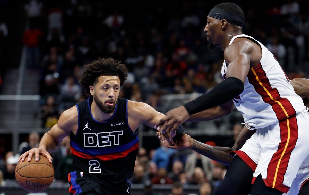 活塞击败黄蜂，取得胜利