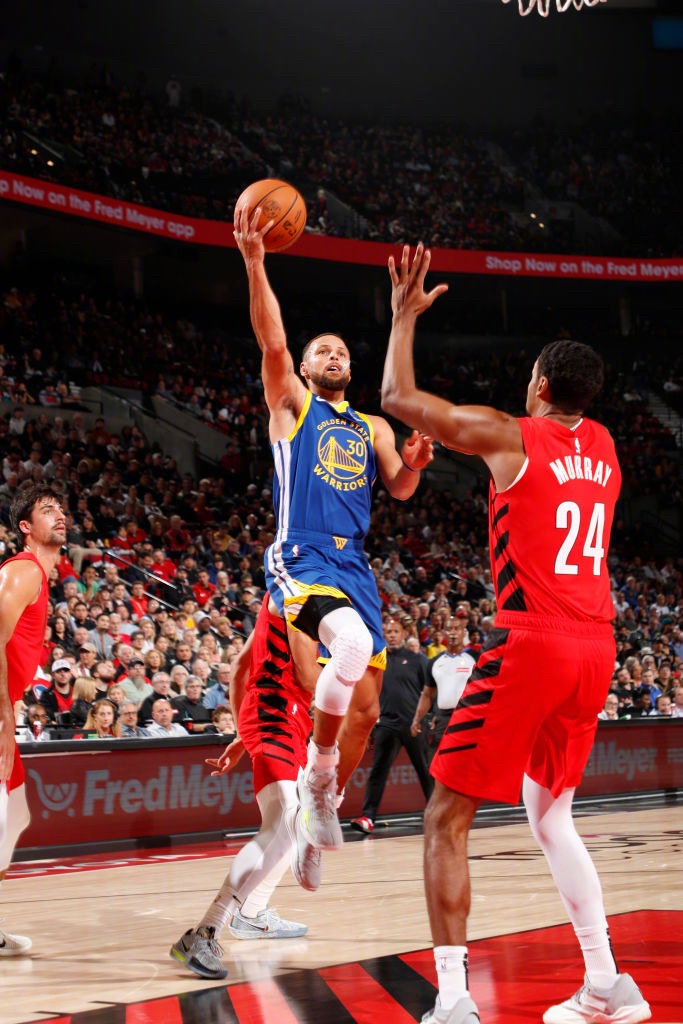 关于篮网客场大胜勇士，向强队发出明确挑战的信息