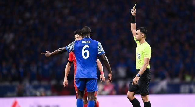 包含上海德比未尽韩国国脚PK战，申花占上风的词条